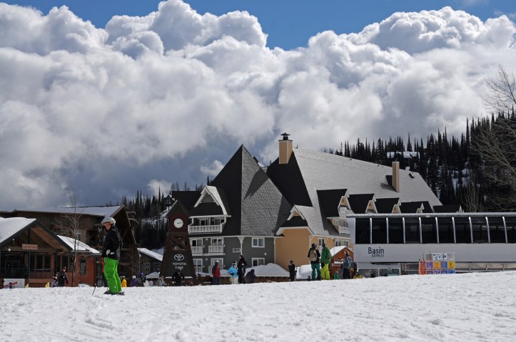 Schweitzer_VillageDAY